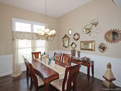 1908 W Road Dr, Springfield, IL 62711 photo 9