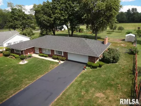 658 S Koke Ml, Springfield, IL 62711 photo 2