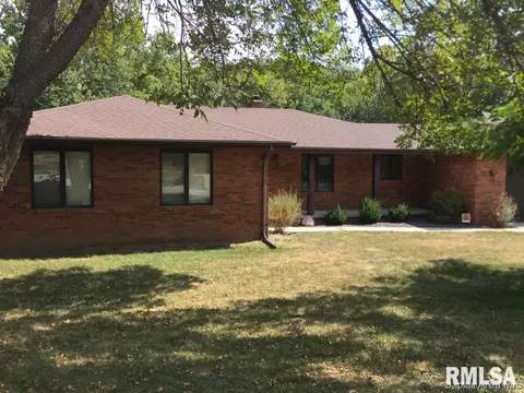 14 Boulder Point Dr, Springfield, IL 62711 photo 2