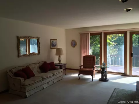 14 Boulder Point Dr, Springfield, IL 62711 photo 5