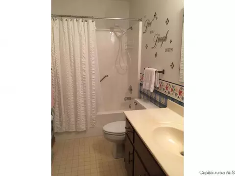 14 Boulder Point Dr, Springfield, IL 62711 photo 16