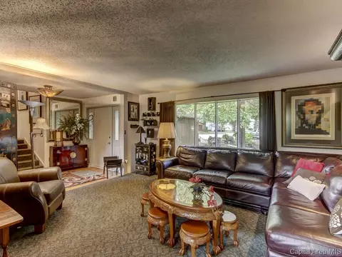 29 Lucerne Dr, Springfield, IL 62707 photo 3