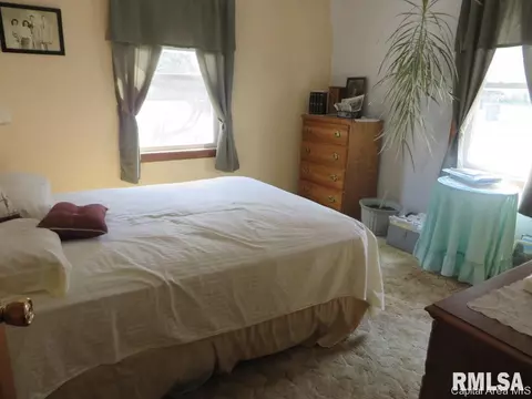3021 Louise Ln, Springfield, IL 62702 photo 8
