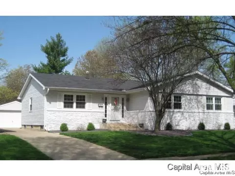 2617 Bennington Dr, Springfield, IL 62704 photo 1