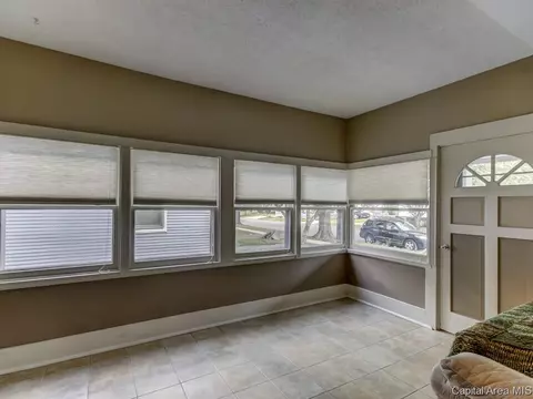 1517 S Pasfield, Springfield, IL 62704 photo 6