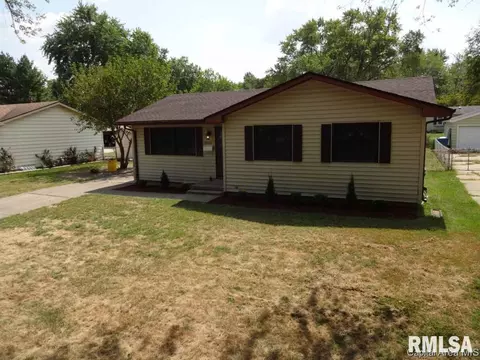 2516 Sherborn Rd, Springfield, IL 62702 photo 3