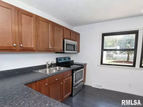 2516 Sherborn Rd, Springfield, IL 62702 photo 16