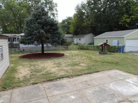 2516 Sherborn Rd, Springfield, IL 62702 photo 4