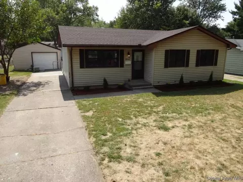 2516 Sherborn Rd, Springfield, IL 62702 photo 2