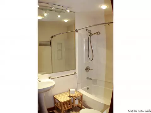 915 Wythe Rd, Springfield, IL 62702 photo 25