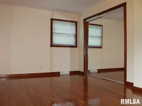 915 Wythe Rd, Springfield, IL 62702 photo 14