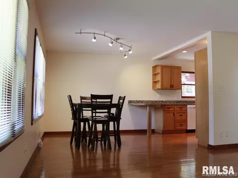 915 Wythe Rd, Springfield, IL 62702 photo 7