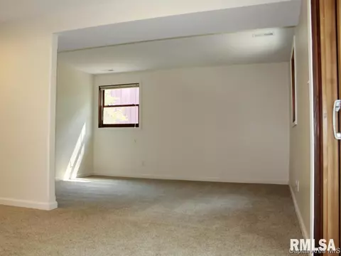 915 Wythe Rd, Springfield, IL 62702 photo 16