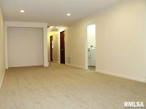 915 Wythe Rd, Springfield, IL 62702 photo 17