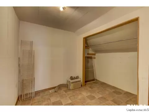 1736 N 14th St, Springfield, IL 62702 photo 14