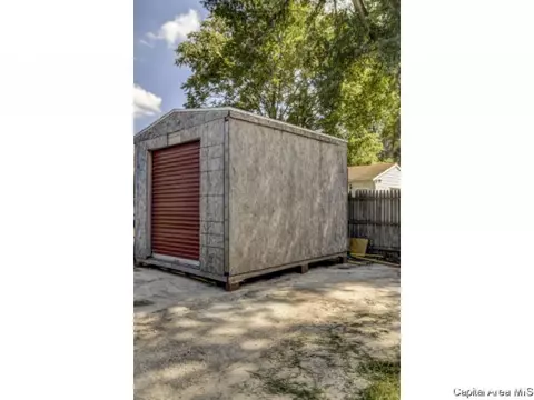 1736 N 14th St, Springfield, IL 62702 photo 10