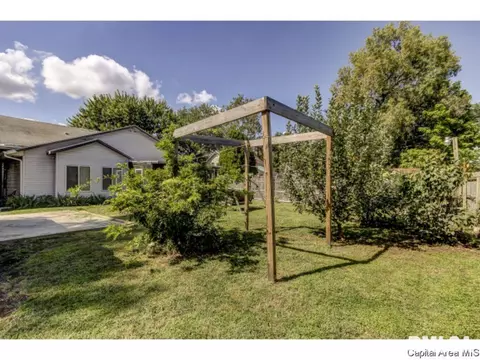 1736 N 14th St, Springfield, IL 62702 photo 8