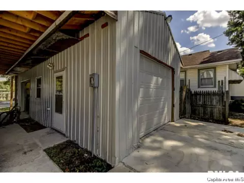 1736 N 14th St, Springfield, IL 62702 photo 23