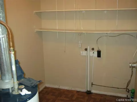 1832 Honeysuckle Ct, Springfield, IL 62703 photo 9