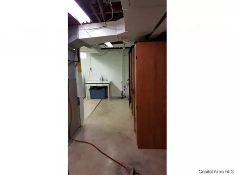 2130 N 6th, Springfield, IL 62702 photo 23
