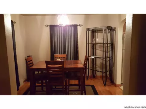 2130 N 6th, Springfield, IL 62702 photo 13