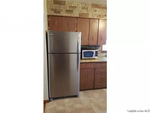 2130 N 6th, Springfield, IL 62702 photo 11