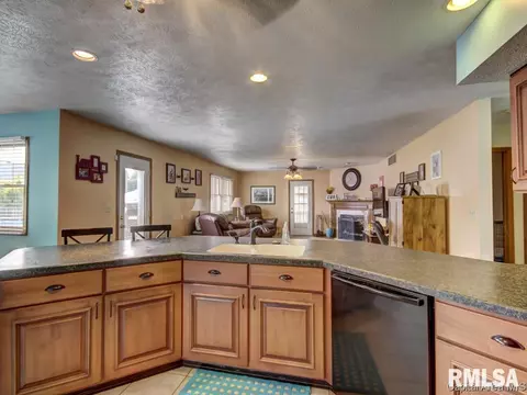 3104 Sequoia Dr, Springfield, IL 62712 photo 11