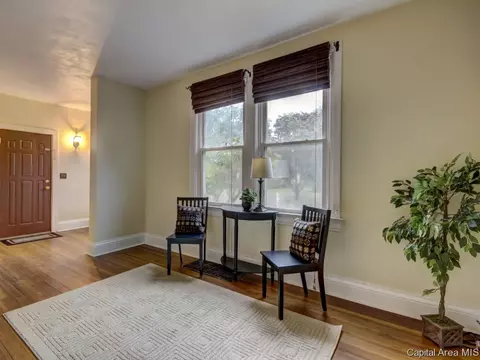 1124 S Walnut St, Springfield, IL 62704 photo 6
