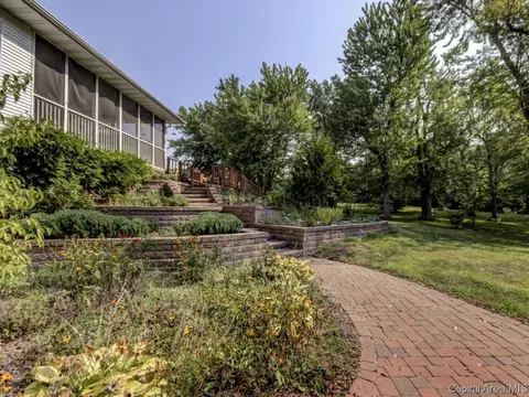 830 Brookview Rd, Dawson, IL 62520 photo 31