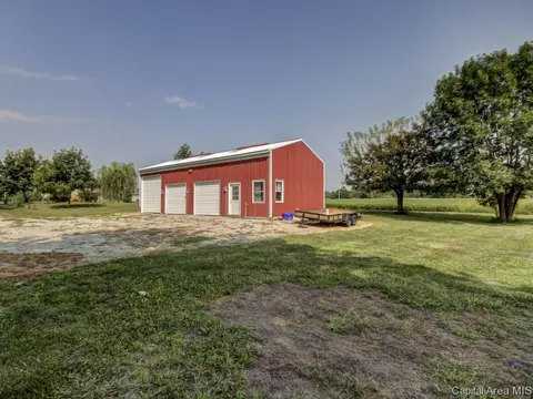 830 Brookview Rd, Dawson, IL 62520 photo 29