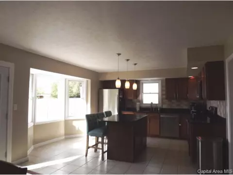1912 Halifax, Springfield, IL 62703 photo 3