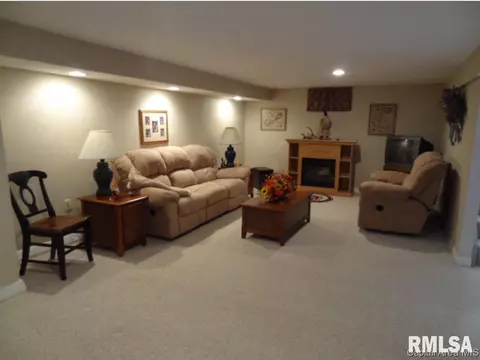 2116 Keokuk, Springfield, IL 62702 photo 13