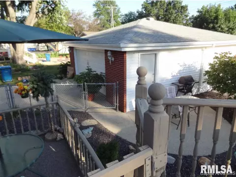 2116 Keokuk, Springfield, IL 62702 photo 4