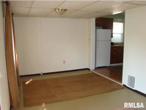 709 E Wellesley Ave, Springfield, IL 62703 photo 14