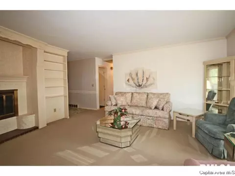 138 Golf Rd, Springfield, IL 62704 photo 6