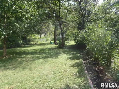 1324 W Governor St, Springfield, IL 62704 photo 31