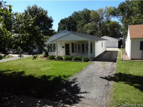 1637 N 20th St, Springfield, IL 62702 photo 1