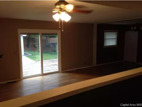 62 Meadowlark Ln, Springfield, IL 62702 photo 4