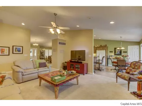 2901 Ladera Dr, Springfield, IL 62711 photo 14