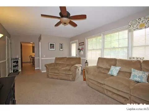 269 Yeoman, Springfield, IL 62704 photo 2
