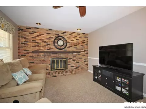 269 Yeoman, Springfield, IL 62704 photo 3