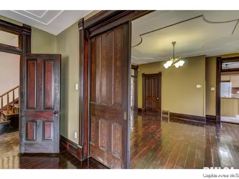 1515 N 4th, Springfield, IL 62702 photo 5