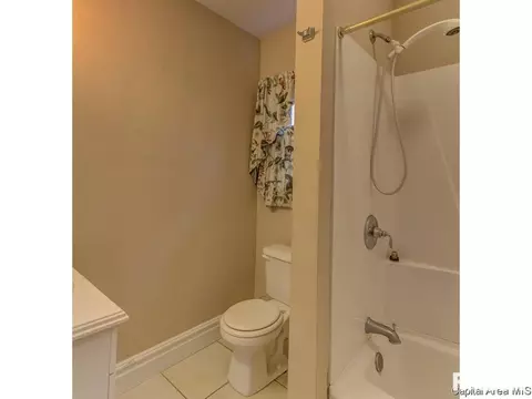 1515 N 4th, Springfield, IL 62702 photo 31