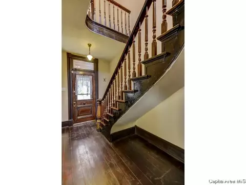 1515 N 4th, Springfield, IL 62702 photo 2