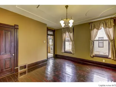 1515 N 4th, Springfield, IL 62702 photo 7