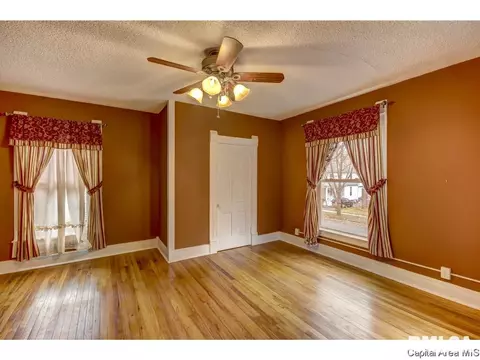1515 N 4th, Springfield, IL 62702 photo 24