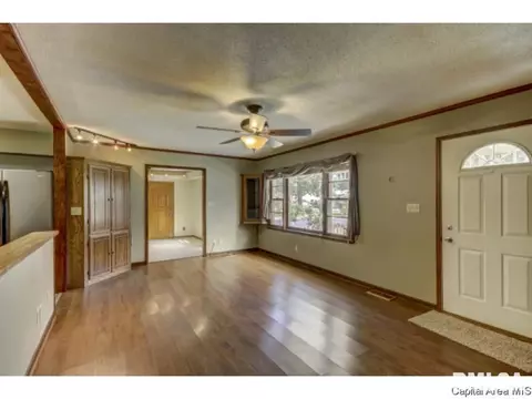 3413 S 2nd, Springfield, IL 62703 photo 6