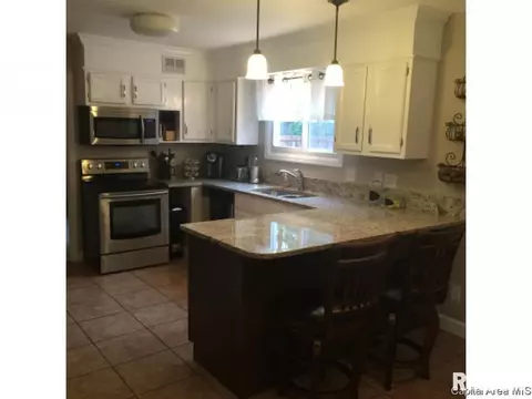 1 Forest Green Dr, Springfield, IL 62711 photo 16