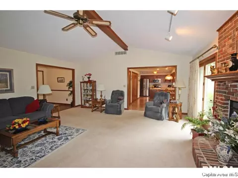 2529 Greenbriar Rd, Springfield, IL 62704 photo 8