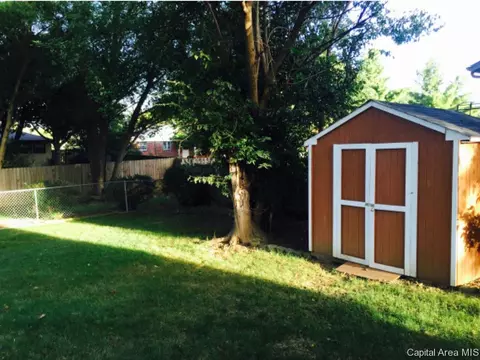 104 Exeter Ct, Springfield, IL 62704 photo 20